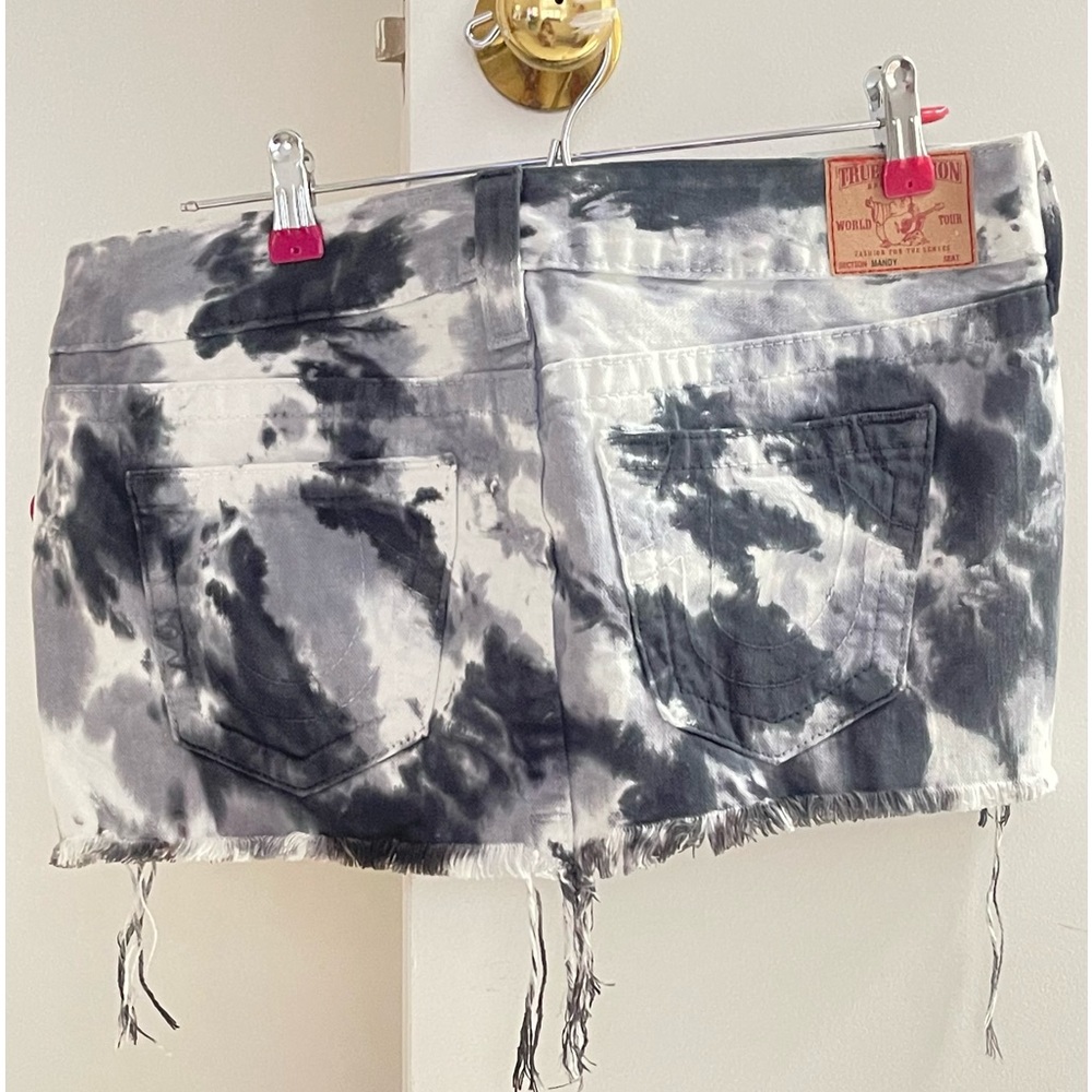 True Religion Dye Dye mini (Frayed) Size 29